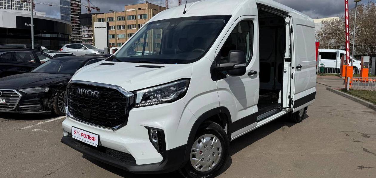 Avior представил новую версию фургона V90