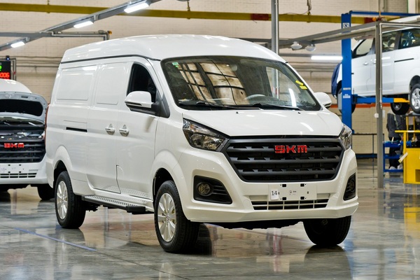 Стали известны сроки начала продаж машин SKM