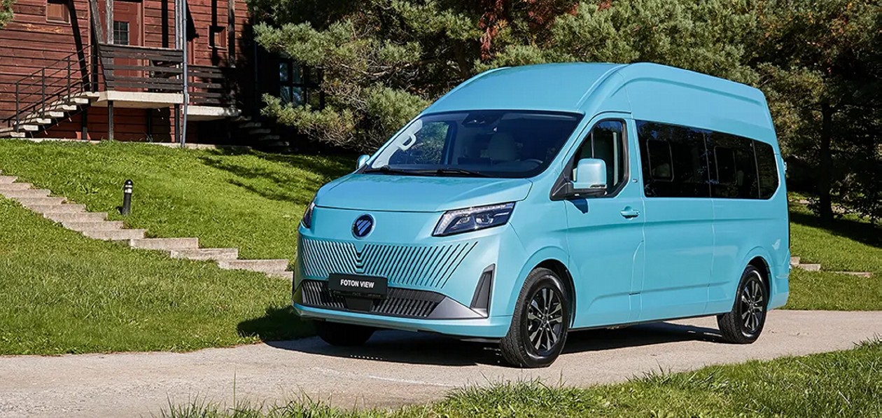 Foton представил в России пассажирский VIEW 8+1 и фургон TOANO