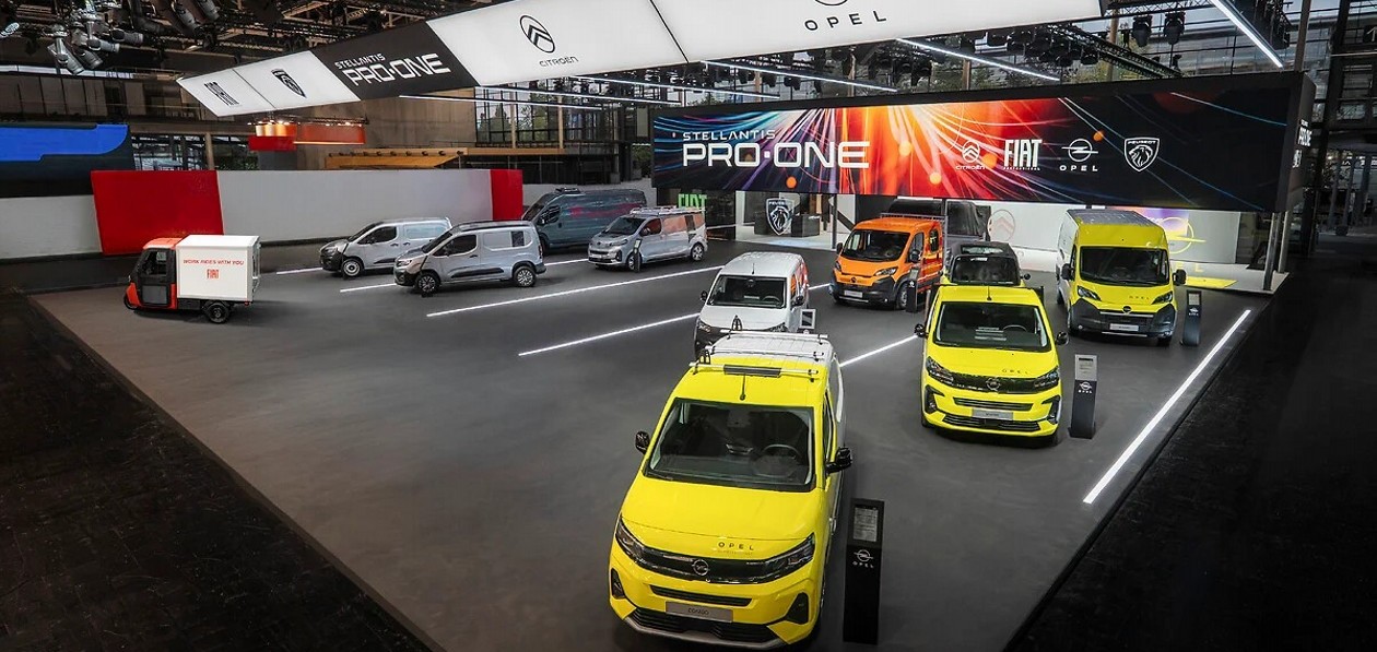 Stellantis представила три мировые премьеры на IAA в Ганновере