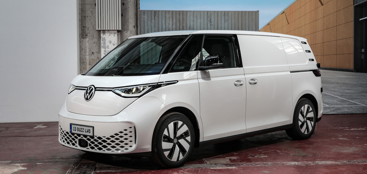 Volkswagen выпустил удлиненный ID. Buzz Cargo