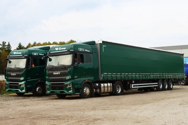«Тонар» поставил R Group 30 полуприцепов
