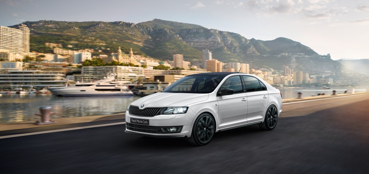 Несезон: изучаем зимнее Лазурное побережье на Skoda Rapid Monte Carlo