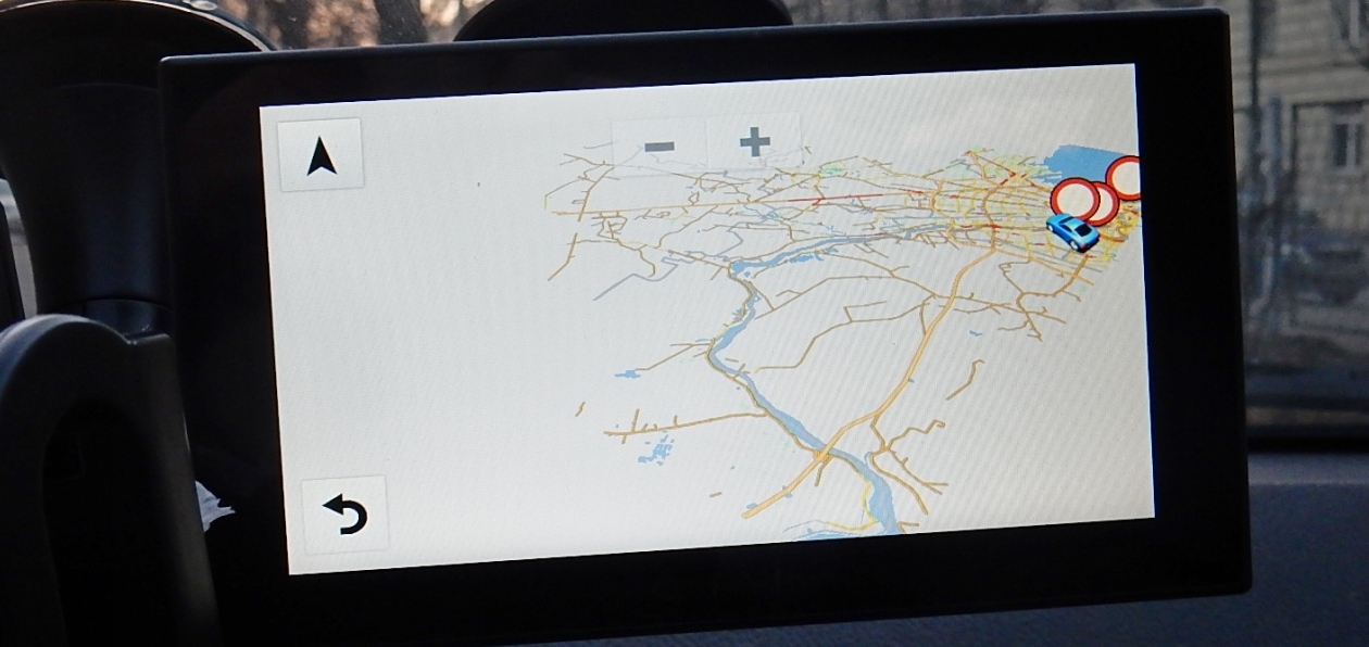Garmin nuvi 2689 LMT: из другой вселенной