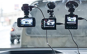 Тест видеорегистраторов Inspector Bora, Intego Kite и Prestige AV-710