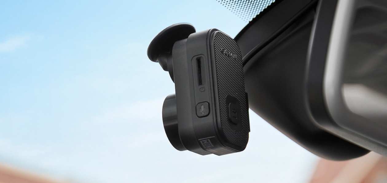 Garmin представил новые видеорегистраторы с голосовым управлением