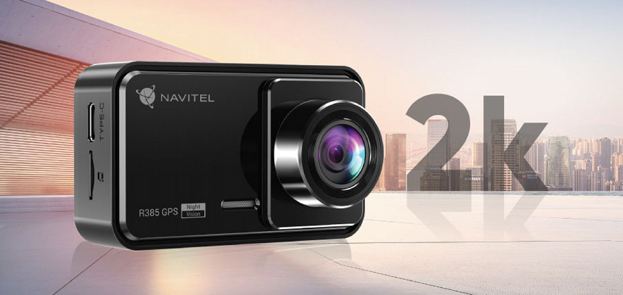 Navitel представил два новых видеорегистратора с GPS-информером