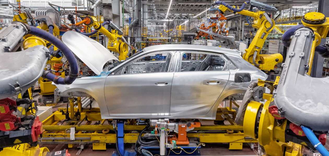 «Черный лебедь» по имени Трамп. Обрушат ли события на Ближнем Востоке мировую автоиндустрию?