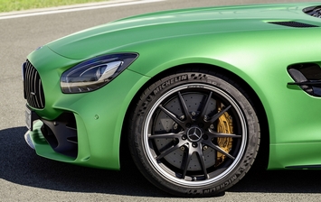 Michelin разработал шины для Mercedes-AMG GT R