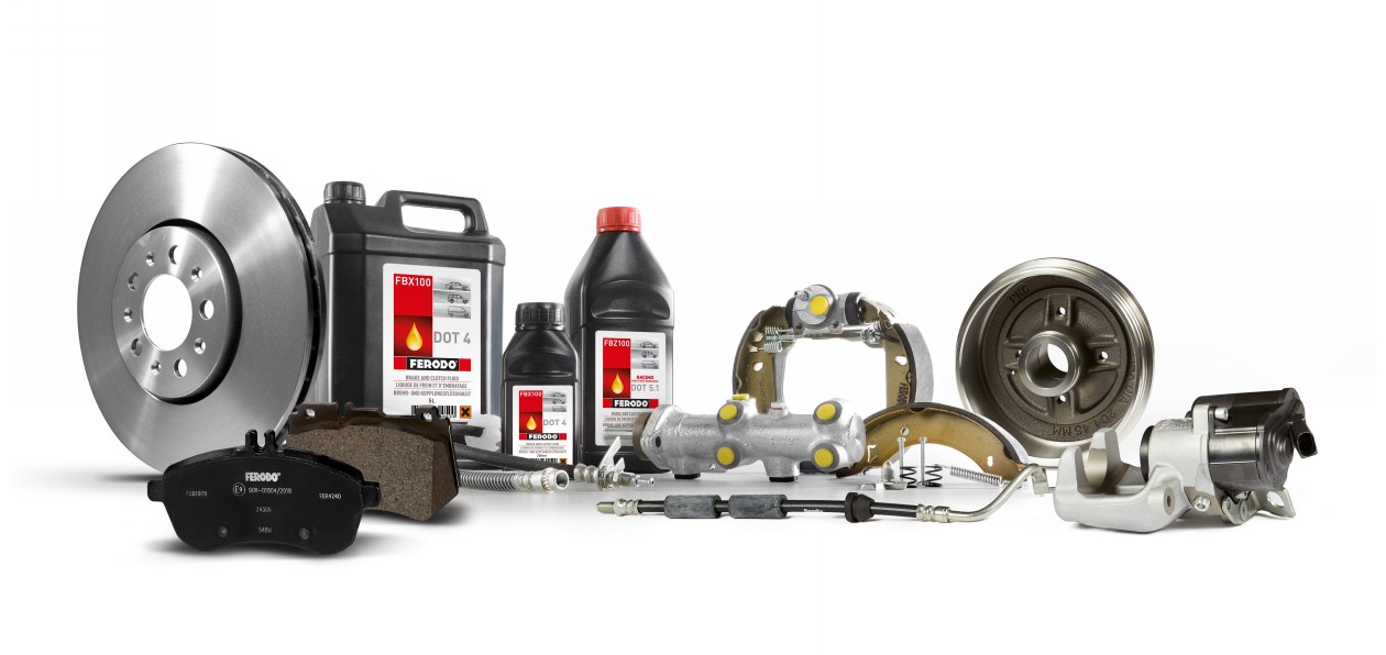 Federal-Mogul дает годовую гарантию на запчасти