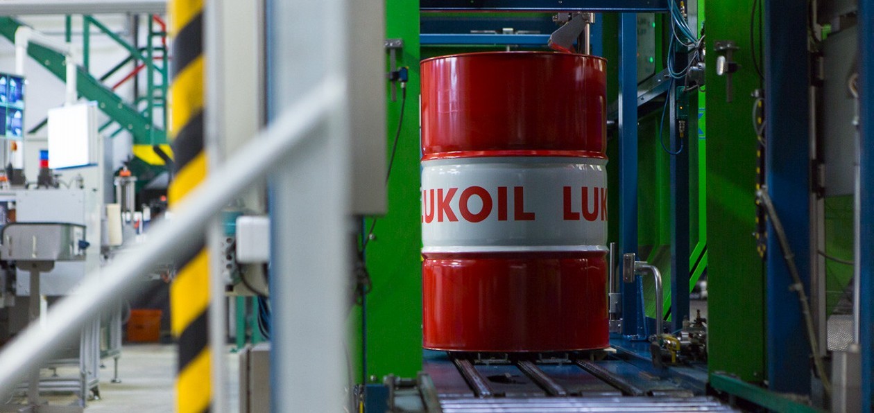 «Лукойл» будет поставлять масла на «Автотор»