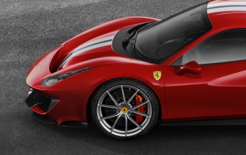 Ferrari 488 Pista поедет на шинах Michelin