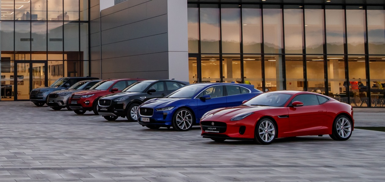 Автомобили Jaguar и Land Rover получат автоматические двери