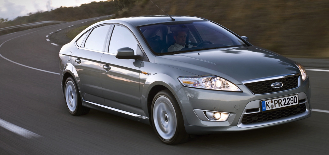 «Карвиль» рассказал, как менять радиатор кондиционера на Ford Mondeo