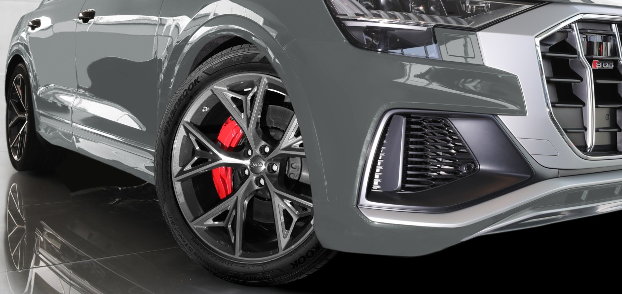 Hankook начал поставлять шины для Audi SQ8 TDI
