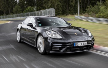 Porsche Panamera и Michelin покорили Нюрбургринг