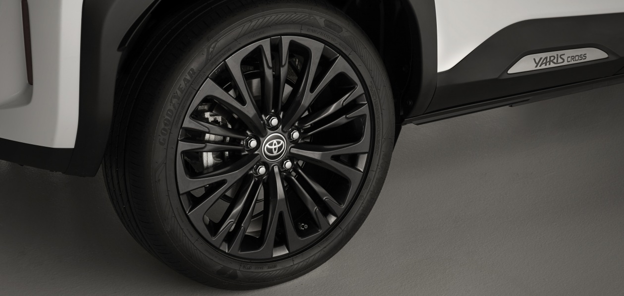 Toyota Yaris Cross «поедет» на шинах Goodyear