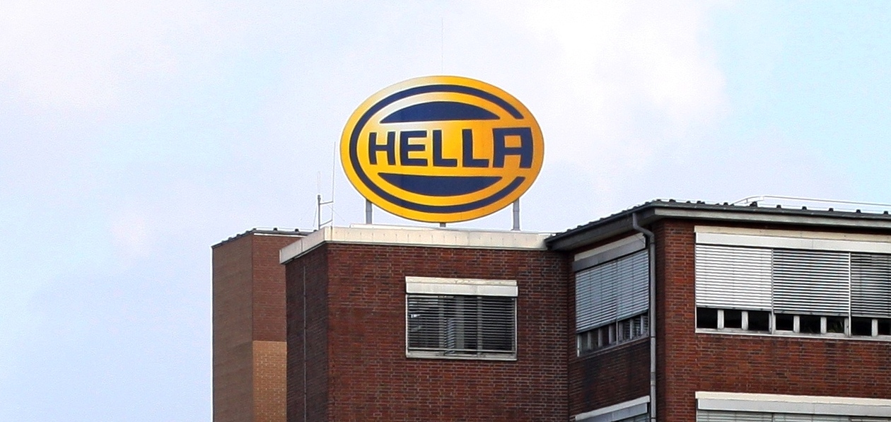 Hellа показала бесконтактный ключ для автомобилей