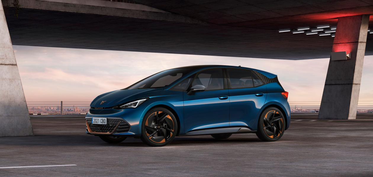 Электромобиль Cupra Born «поедет» на шинах Goodyear