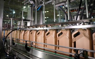 UPEC запустил производство моторных масел в Китае