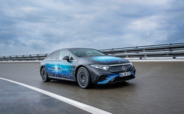 Mercedes и Factorial приступили к дорожным тестам твердотельных аккумуляторов