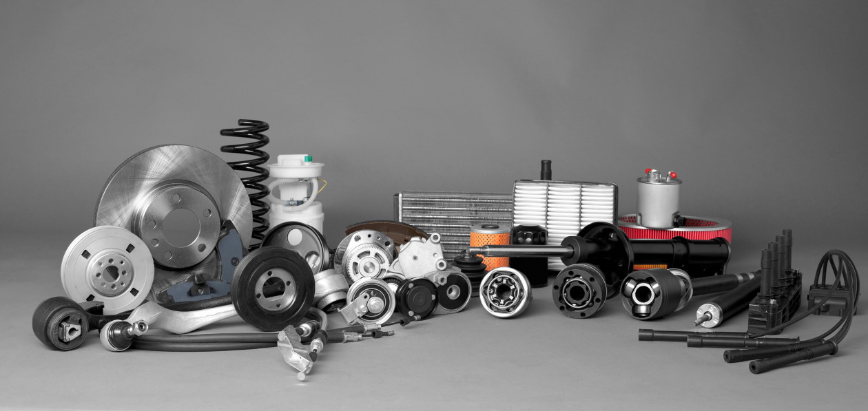 Цены на автозапчасти в России снизились до 10%