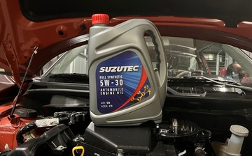 Suzuki представила моторное масло под брендом Suzutec