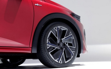 Новый Renault Clio поедет на шинах Continental