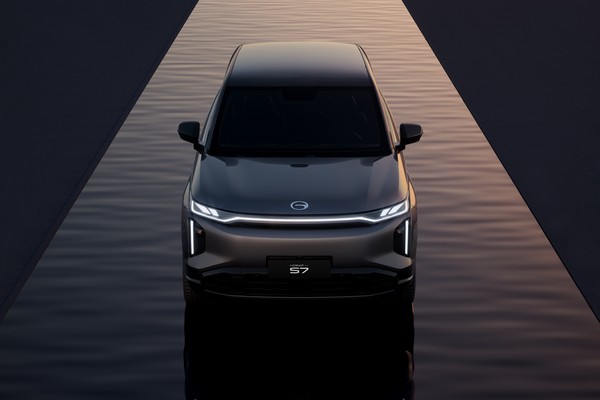 В России начались продажи нового GAC S7