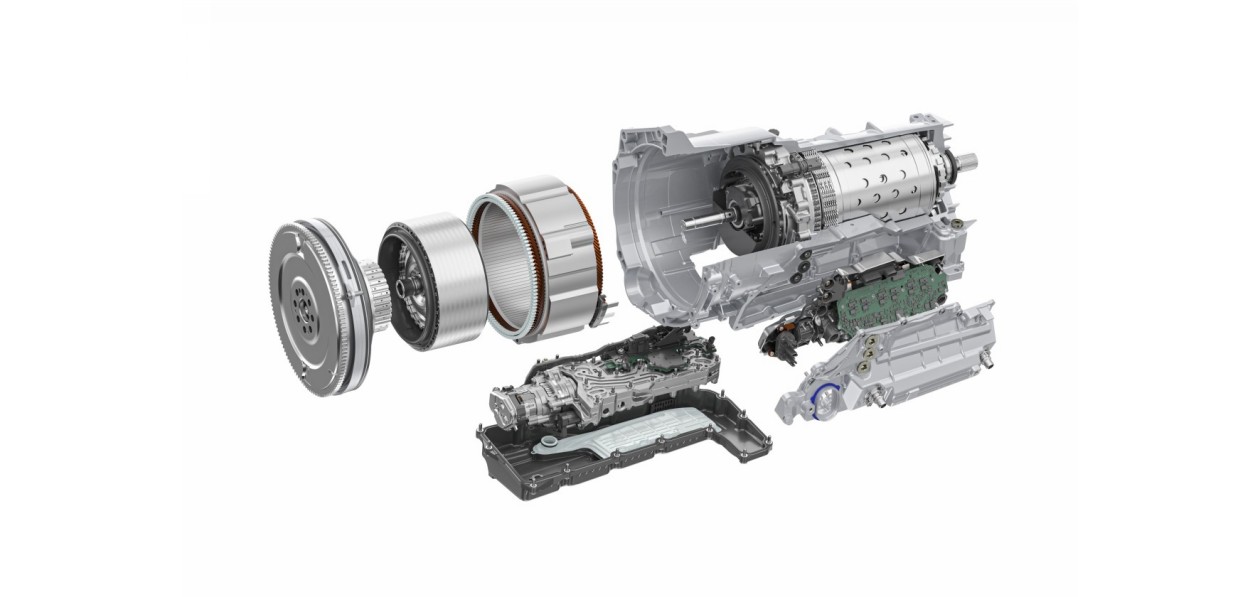 ZF выпустил ремкомплекты для электромобилей